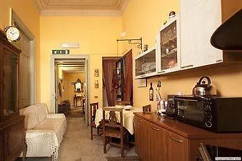 Cavour Il Conte Camillo 3* Палермо