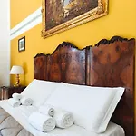 Cavour Il Conte Camillo Couette-café Palerme