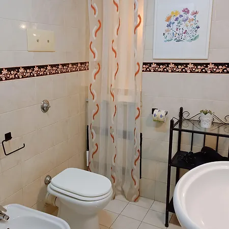 فندق مبيت وإفطار Cavour Il Conte Camillo 4*
