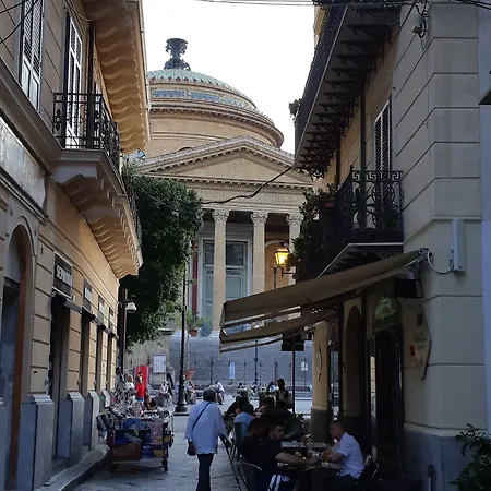 فندق مبيت وإفطار Cavour Il Conte Camillo