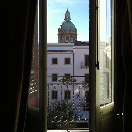 Bed & Breakfast Cavour Il Conte Camillo 3*